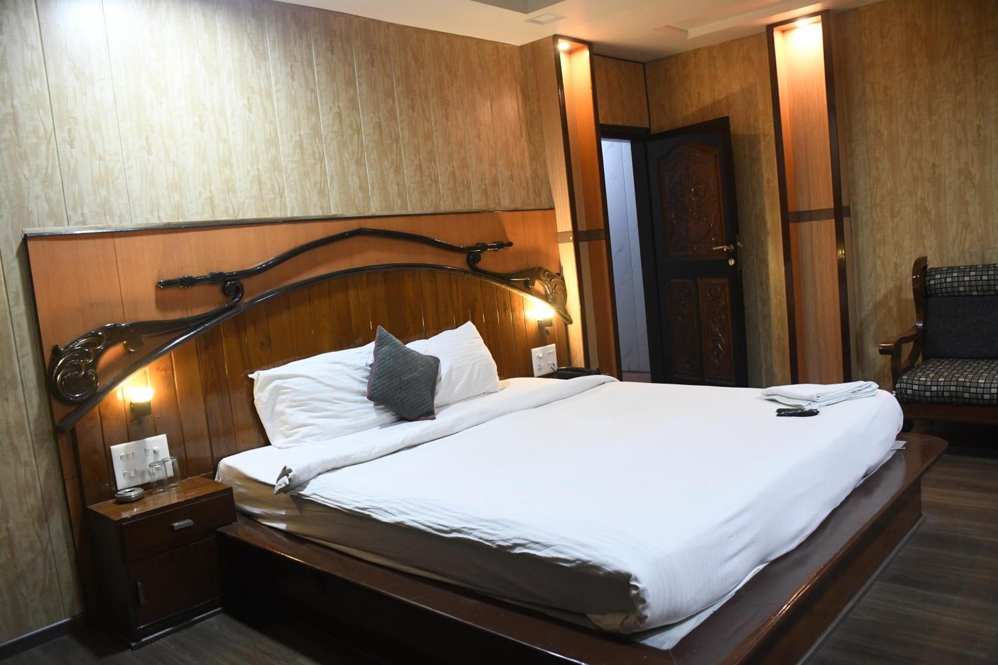Swagstay Hotel Rahul Nagpur Exterior photo
